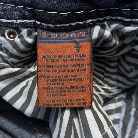 Rock Revival Jeans - Picture 8 of 16